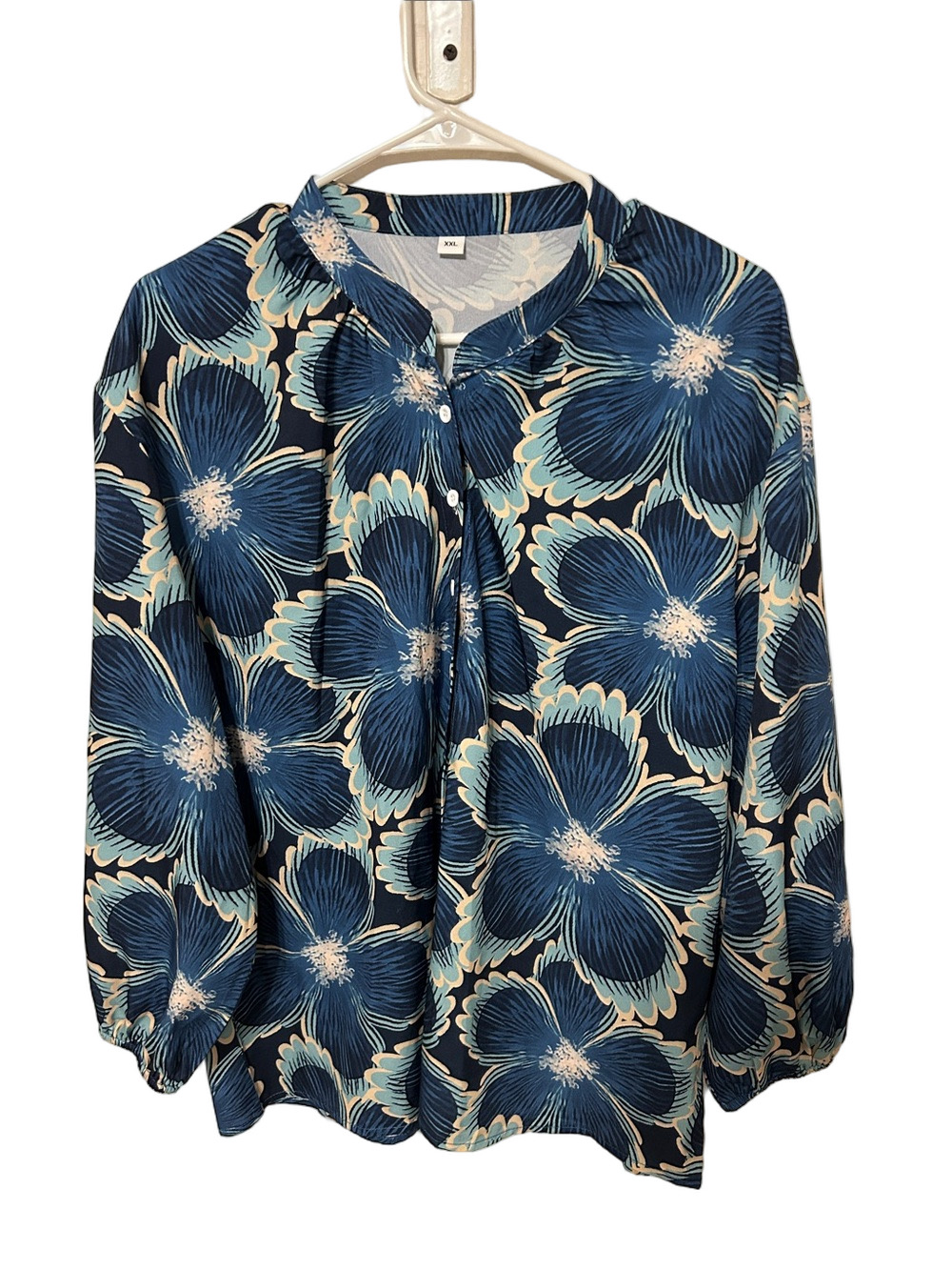 🐣Blue Floral Button-Front Blouse size XXL GUC